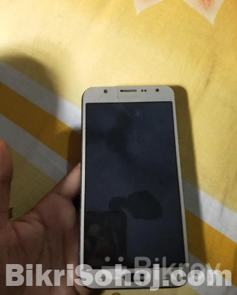 samsung galaxy  J4